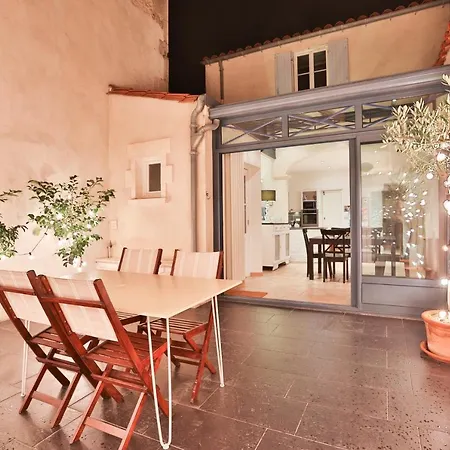 La Genereuse #patio #hyper-centre #4 Personnes コニャック