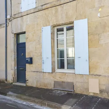 Apartment La Genereuse #patio #hyper-centre #4 Personnes