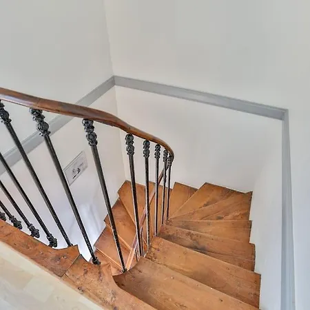 Apartment La Genereuse #patio #hyper-centre #4 Personnes
